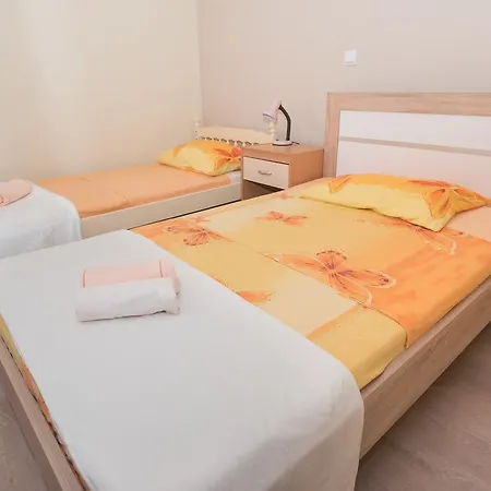 Apartman Frape * Kaštela
